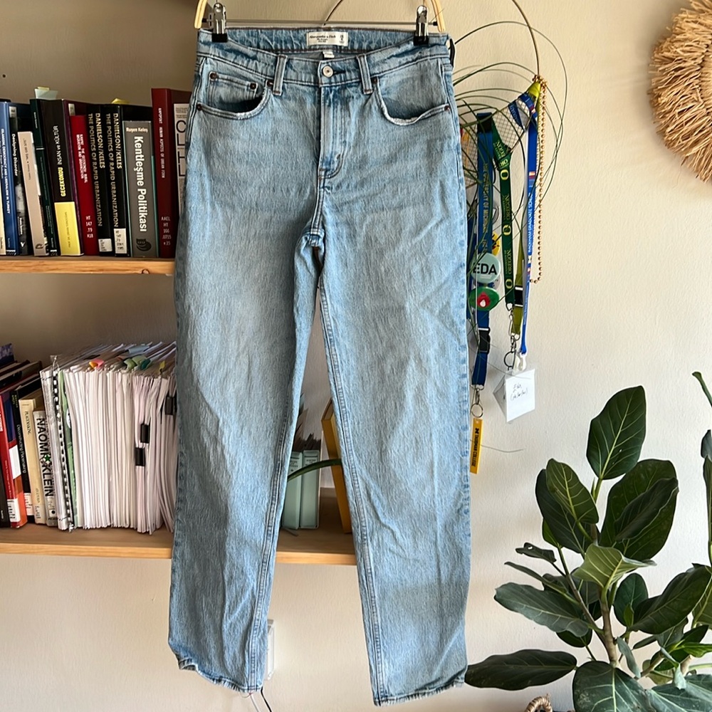 Abercrombie jeans
